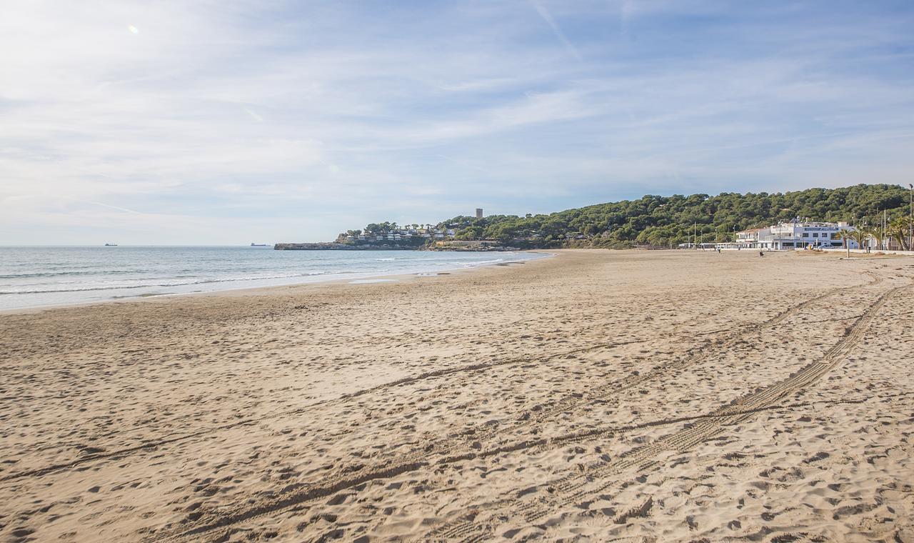 Apartment En La Playa La Mora, Tarracohomes