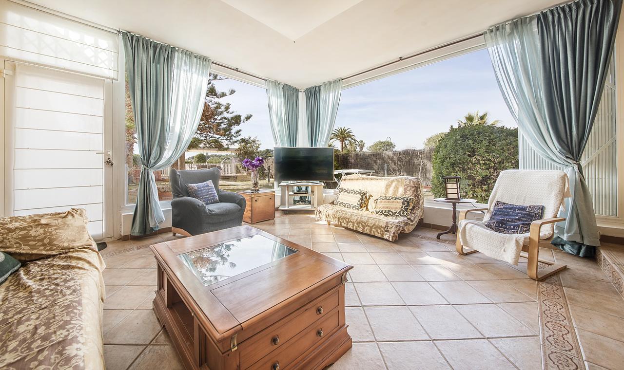 Apartment En La Playa La Mora, Tarracohomes *